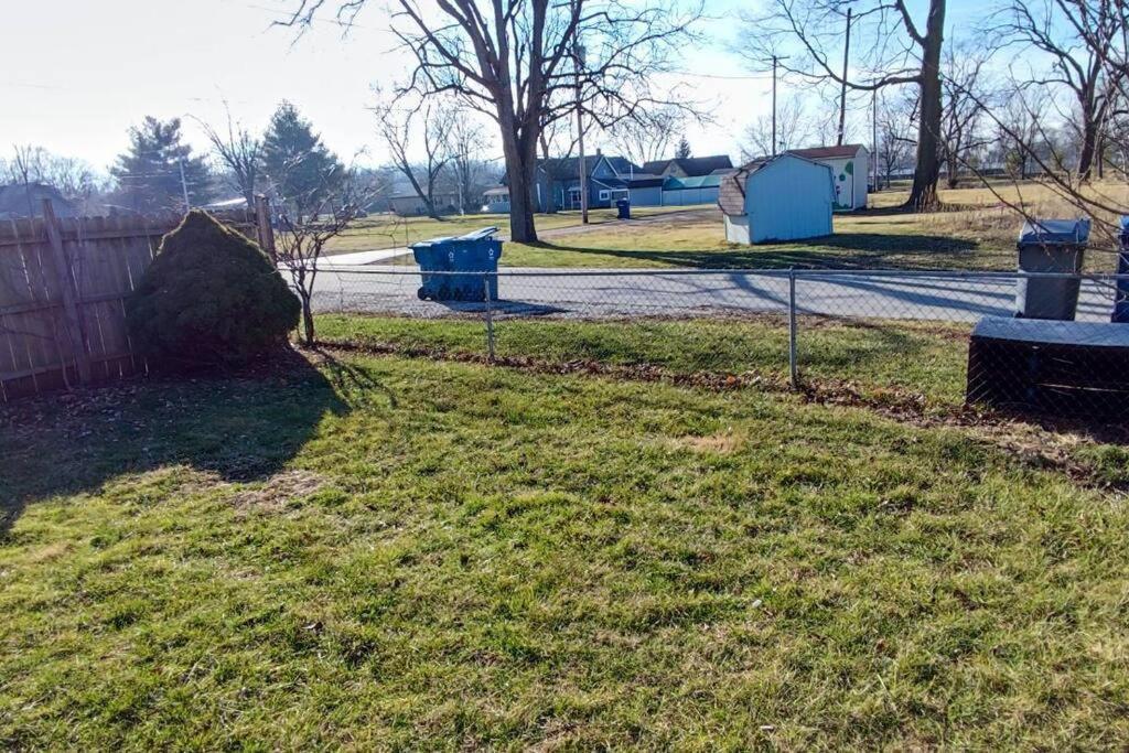 Perfect Combo Of Charm & Comfort- 2Bedroom Home Noblesville Exteriör bild