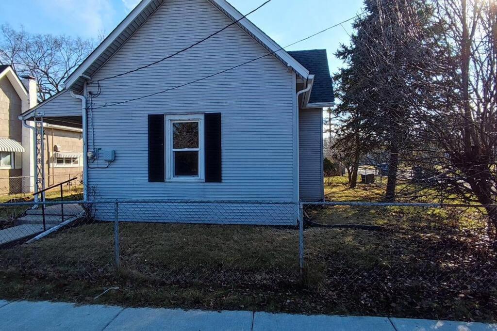 Perfect Combo Of Charm & Comfort- 2Bedroom Home Noblesville Exteriör bild